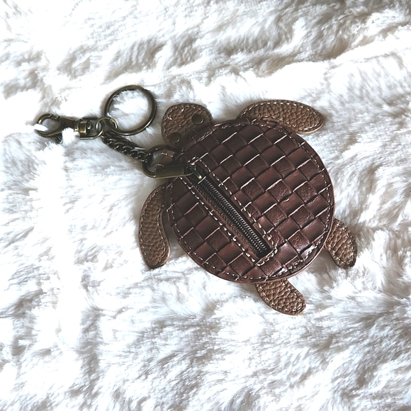 CHALA, 8 Slot, Sea Turtle, Zip Around Wallet, Wristlet, Coin Purse, Blue, Green - Picture 13 of 14